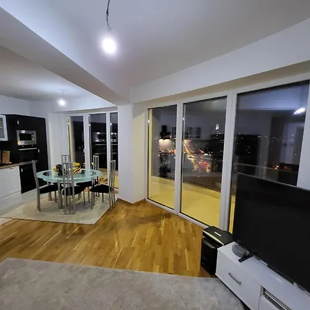 Mr.-legend's Penthouse *