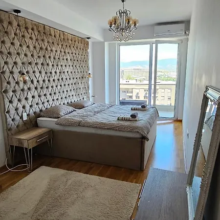 Mr.-legend's Penthouse Villa *