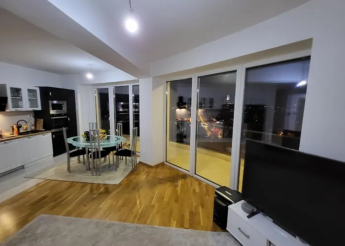 Mr.-legend's Penthouse *