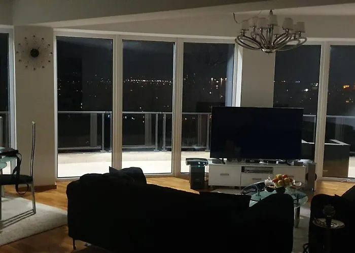 Mr.-legend's Penthouse Villa Skopje