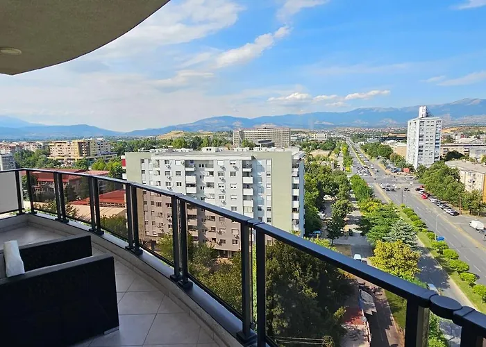 Mr.-legend's Penthouse *