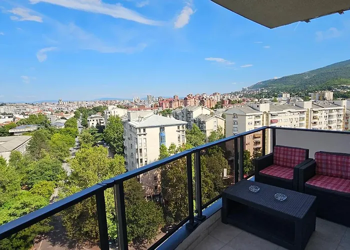 Mr.-legend's Penthouse Skopje
